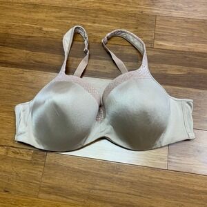 Playtex Bra 4823 Women Size 40C Full Coverage Underwire Smoothing Everyday Beige
